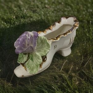 Purple Rose Shoe ceramic Figurine Hand Made TET China Clay Green Leaf Vintage
